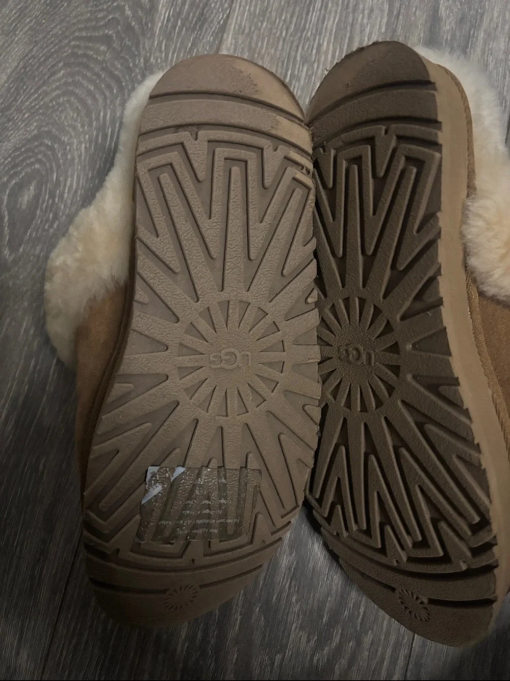 UGG Chestnut Suede Slip-On Clog Slippers with Cream Shearling - Picture 2 of 3
